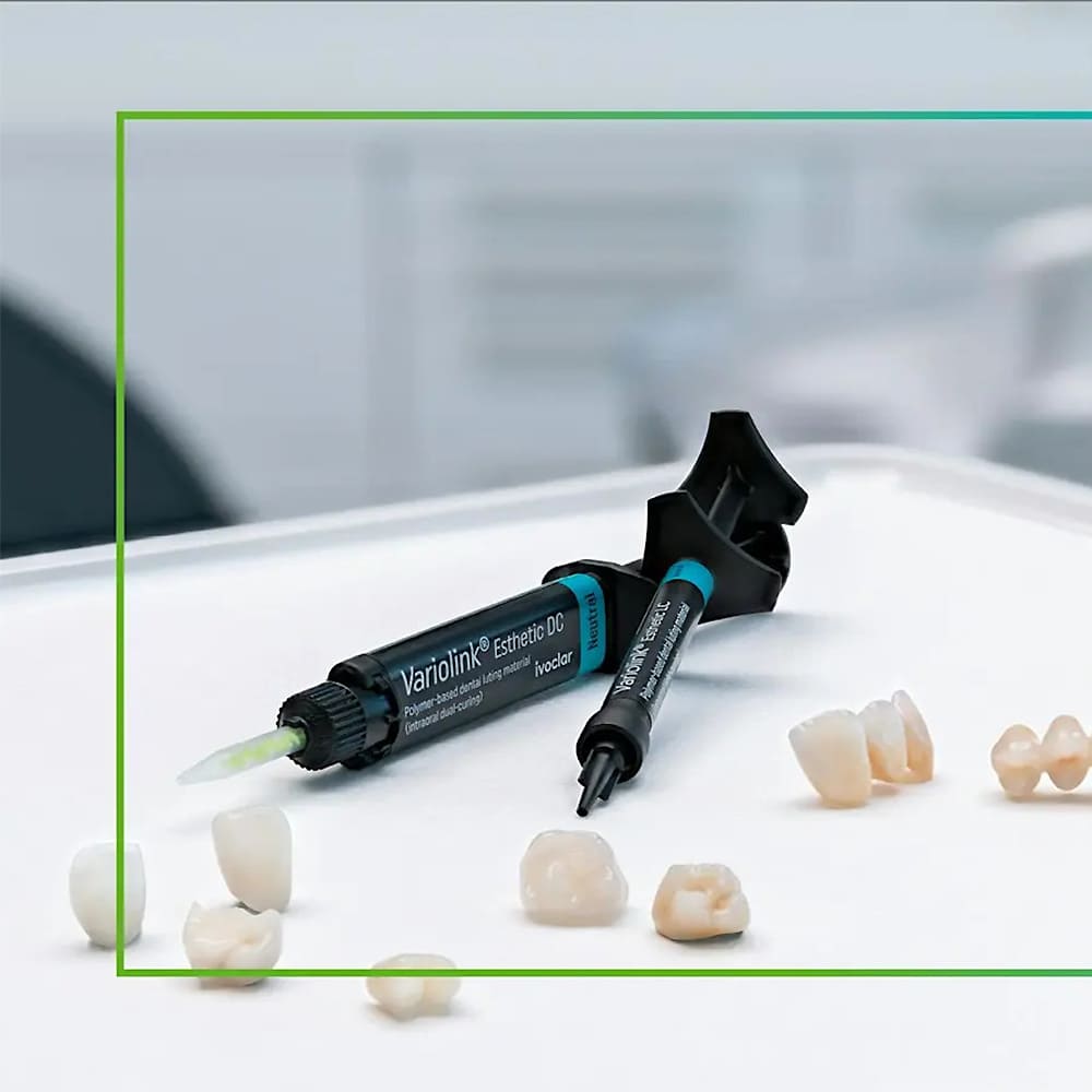 Savernake presents: IPS e.max & Cementation Workflows Savernake presents: IPS e.max & Cementation Workflows
